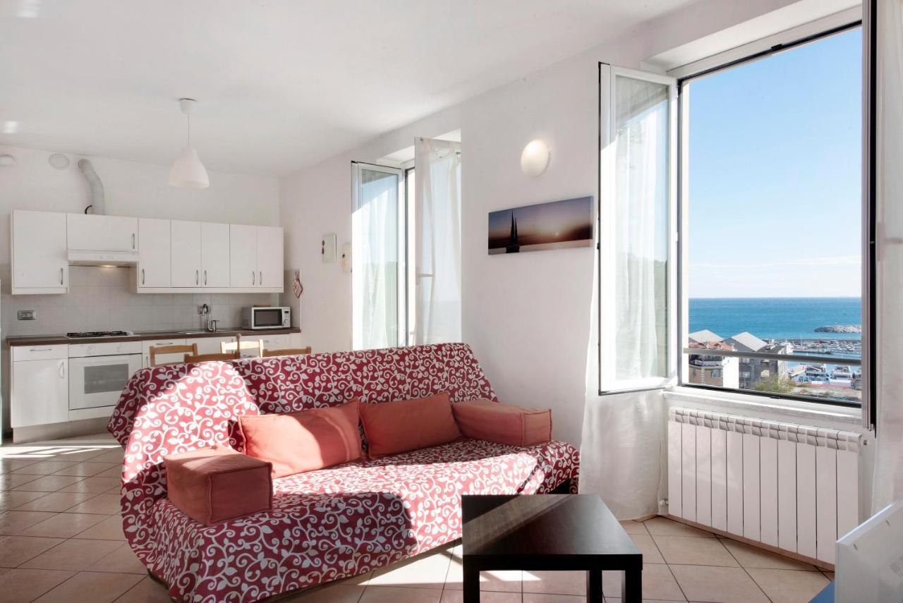 Trilocale In Villa Vista Mare Apt 3 Varazze Exterior foto